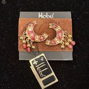 VTG Hobe Gold Tone Red Enamel Crescent Moon Clip on Earrings NOS